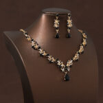 Home catalog necklace